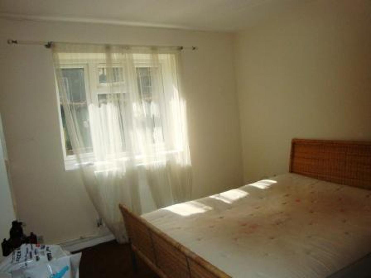 			NEW INSTRUCTION, 2 Bedroom, 1 bath, 1 reception Flat			 Chichester Road, KILBURN PARK/MAIDA VALE